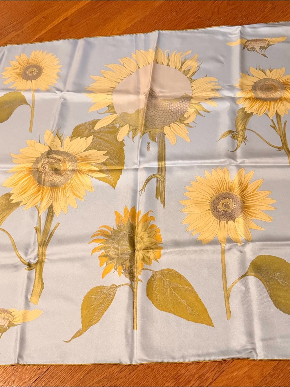 Authentic Tiffany & Co Sunflower Print 100% Silk Scarf in Pastel Blue and Yellow - Picture 2 of 11